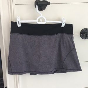 Lululemon Circuit breaker ll skirt